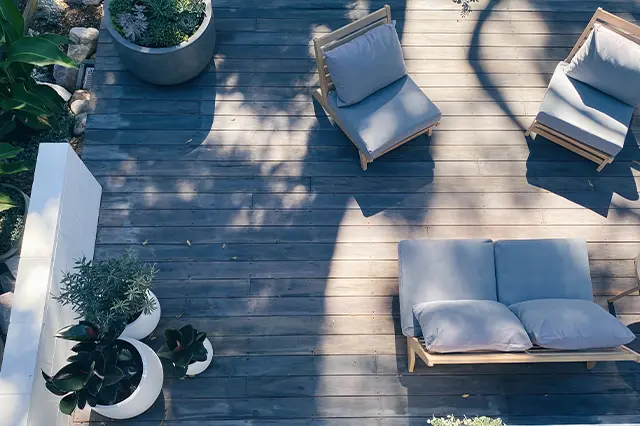 5 Tips For Choosing The Right Deck And Patio Designer